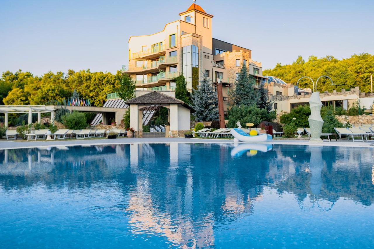 Sungarden Golf & Spa Resort Baciu  Exterior foto