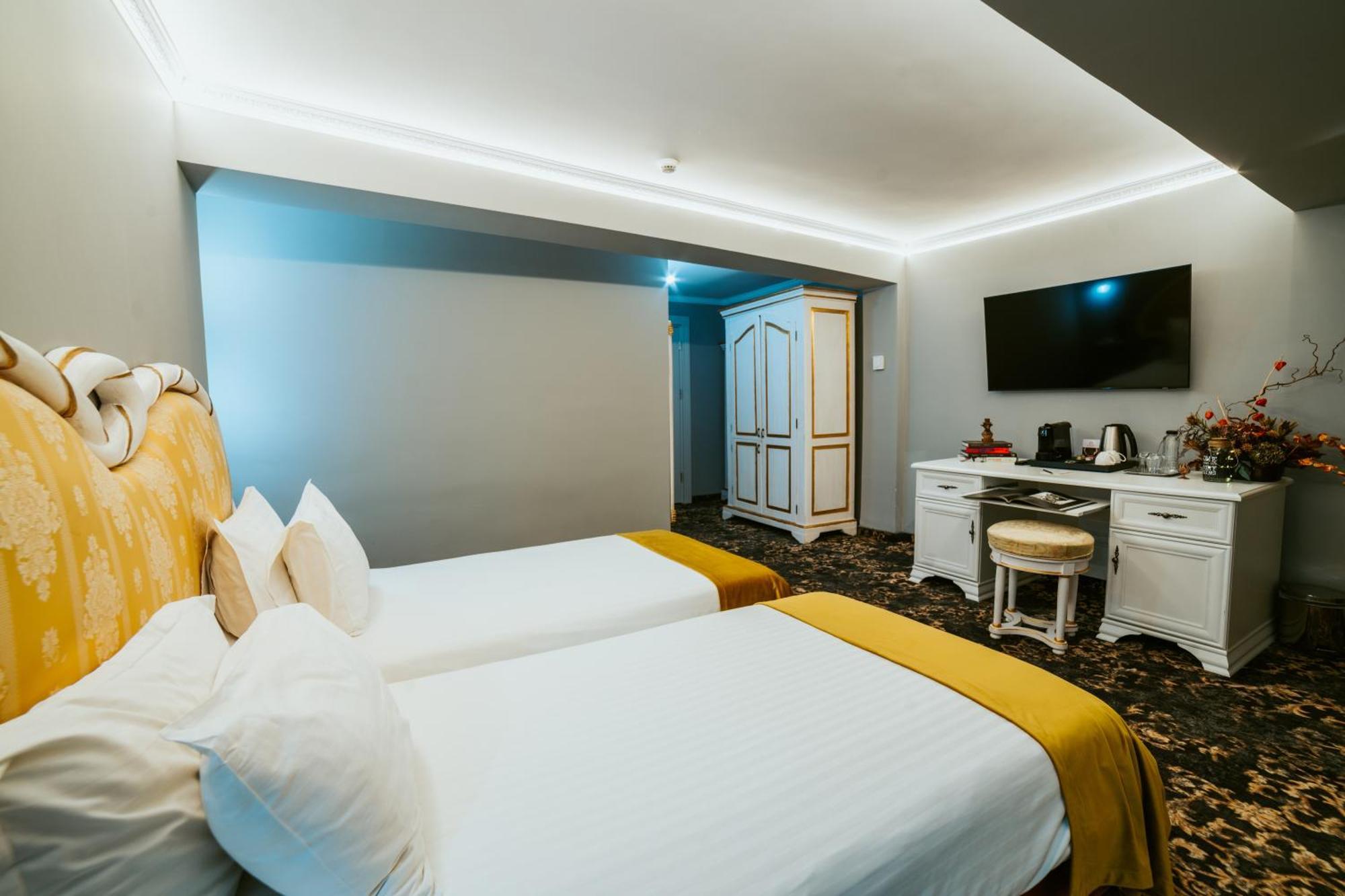 Sungarden Golf & Spa Resort Baciu  Exterior foto