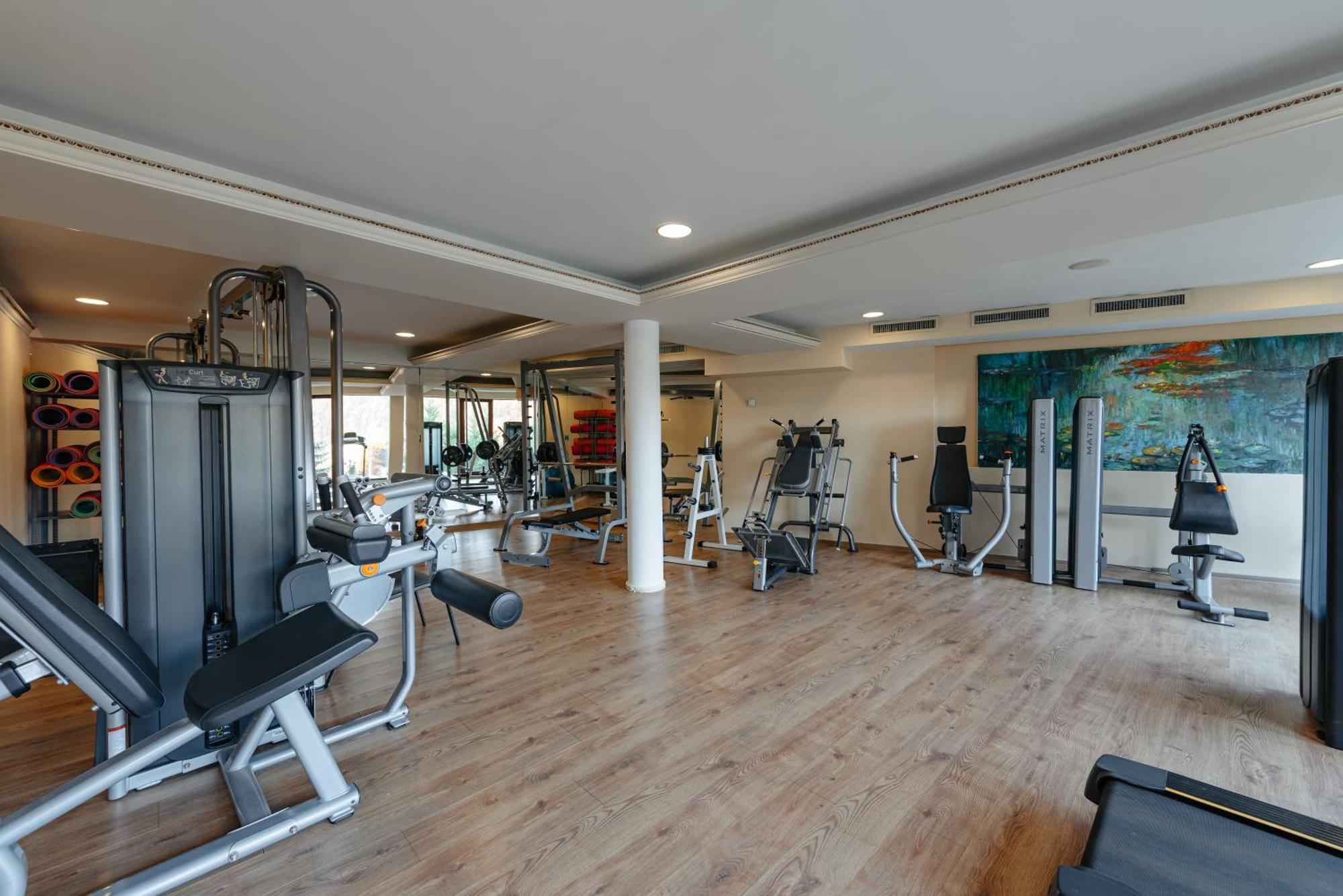 Sungarden Golf & Spa Resort Baciu  Exterior foto
