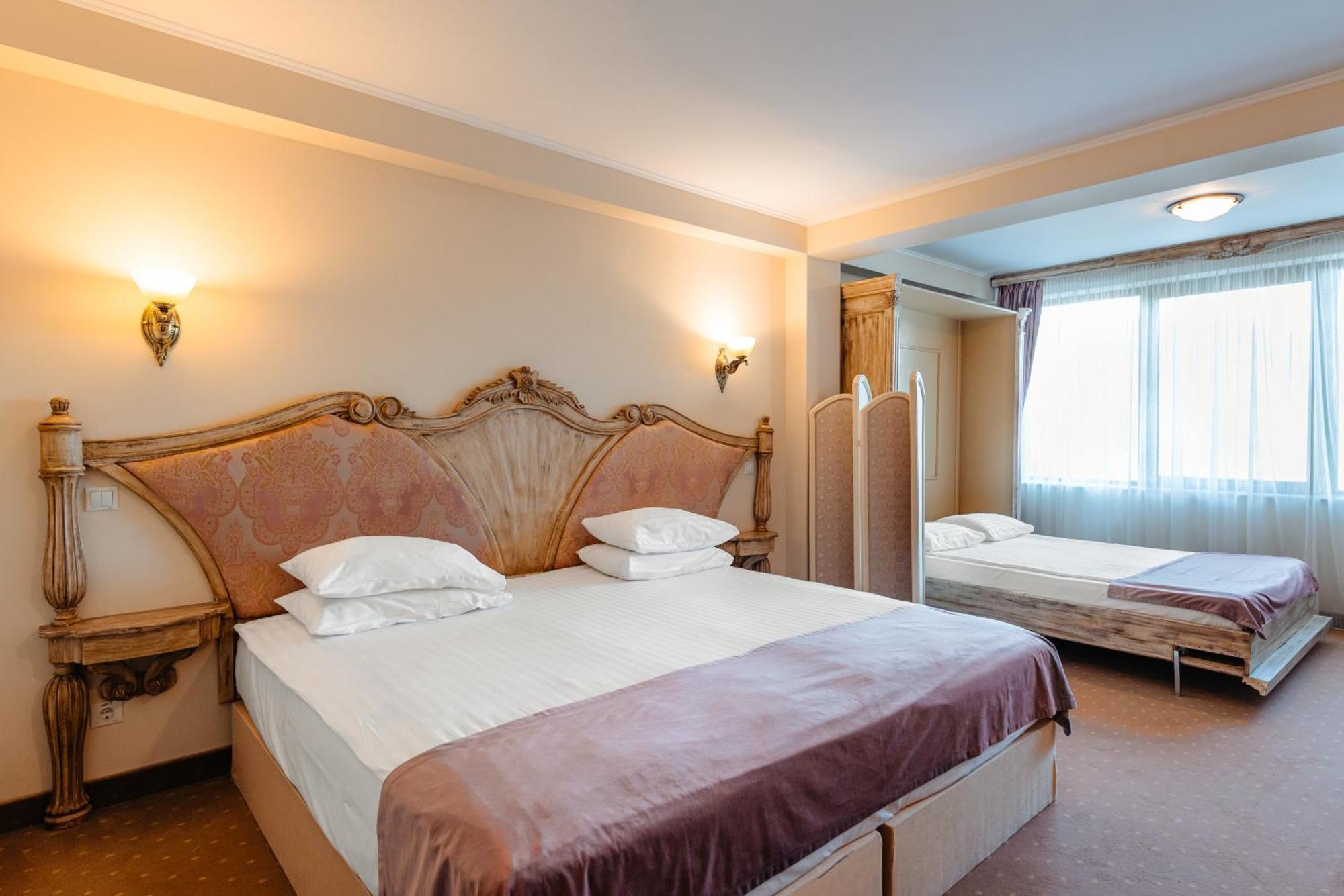 Sungarden Golf & Spa Resort Baciu  Exterior foto