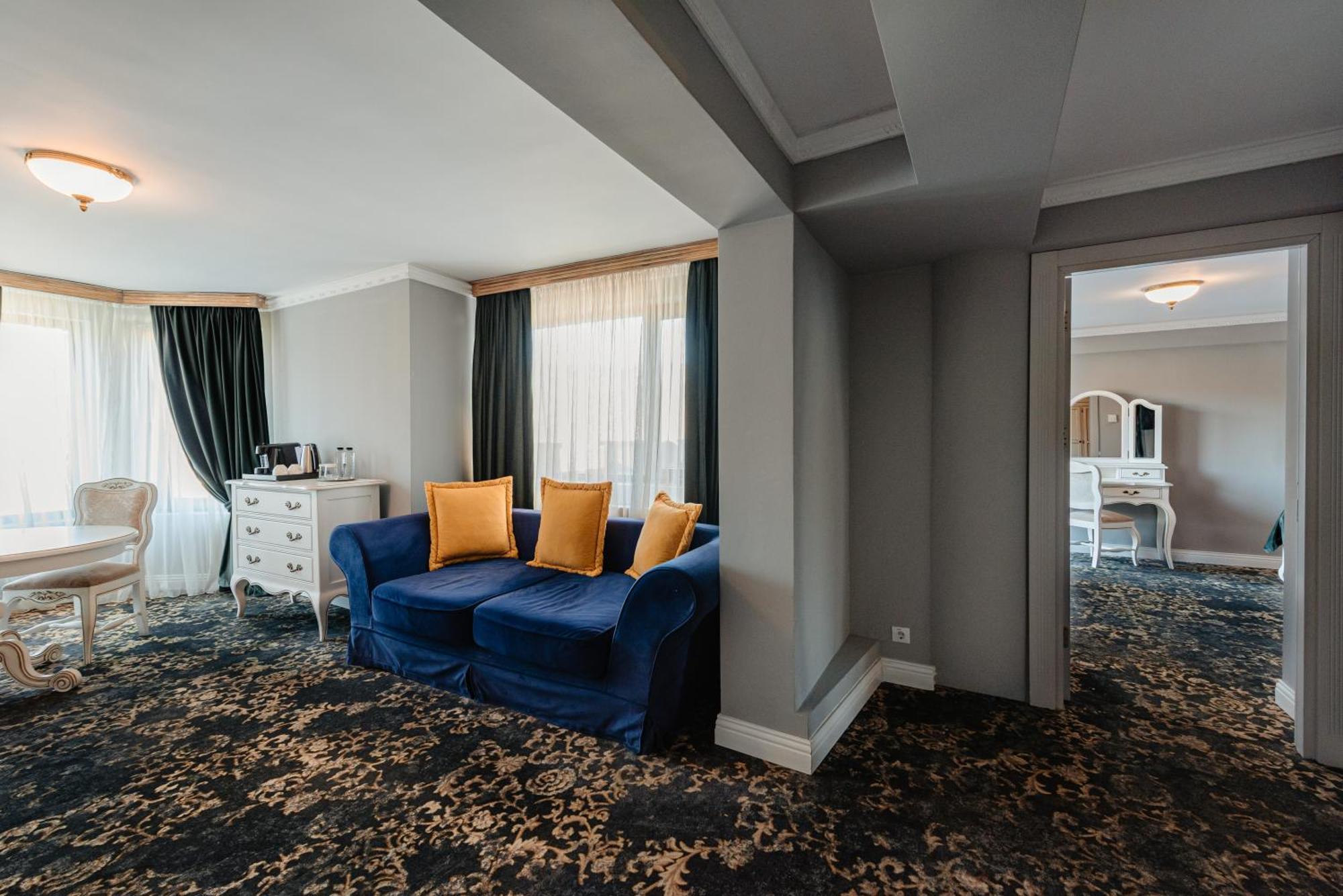 Sungarden Golf & Spa Resort Baciu  Exterior foto