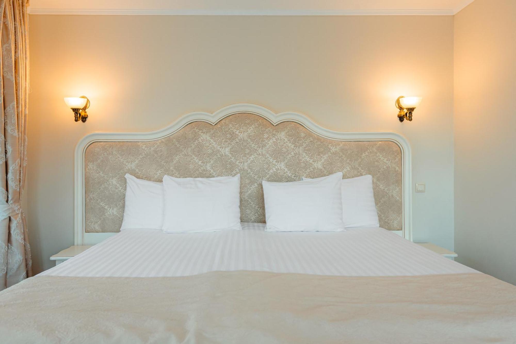 Sungarden Golf & Spa Resort Baciu  Exterior foto