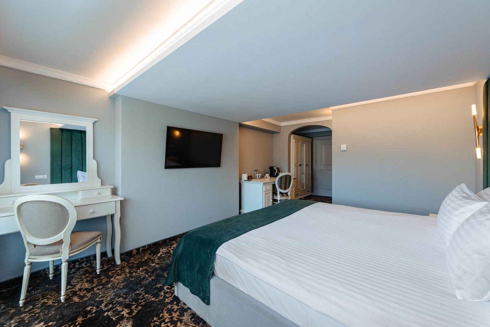 Sungarden Golf & Spa Resort Baciu  Exterior foto