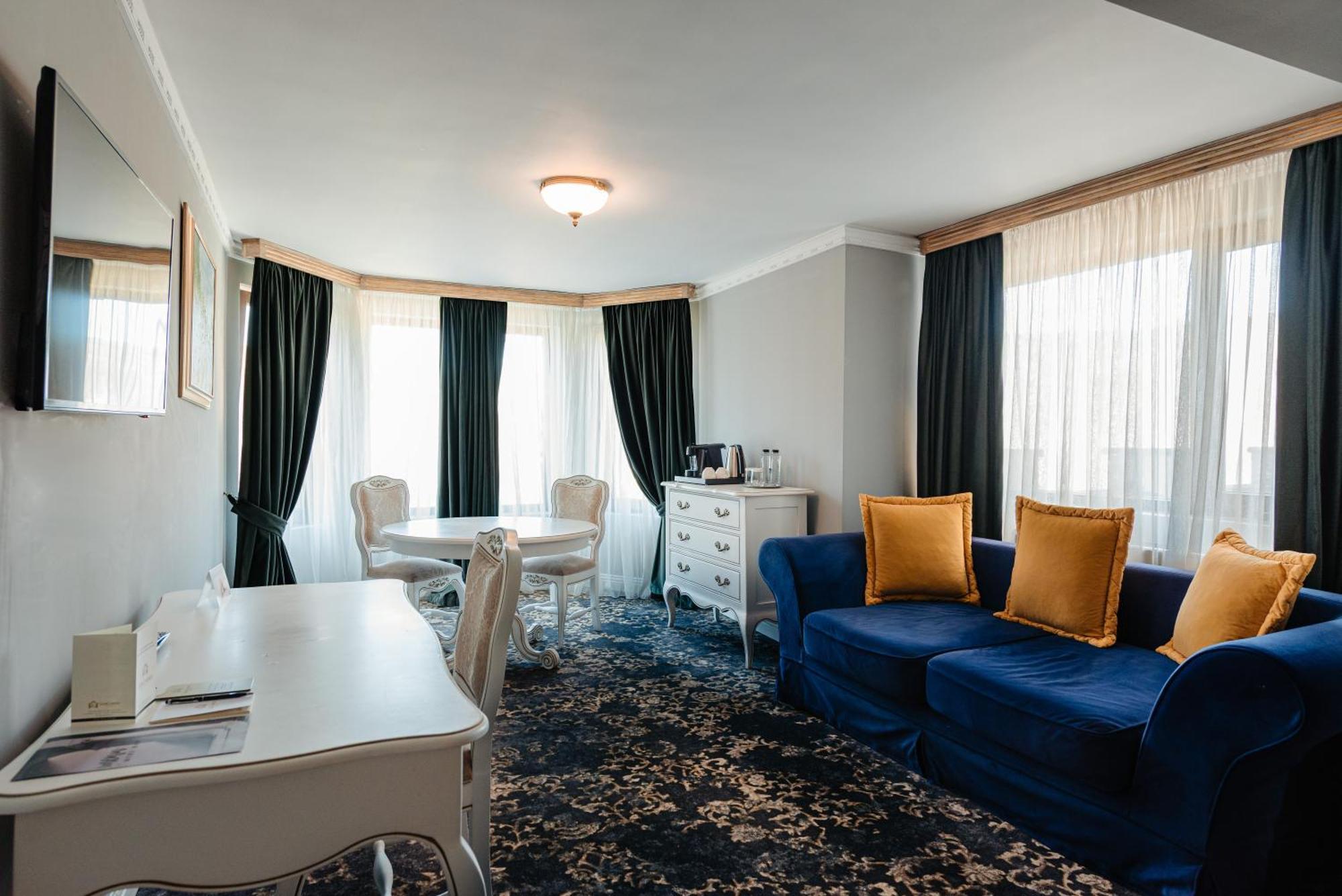 Sungarden Golf & Spa Resort Baciu  Exterior foto